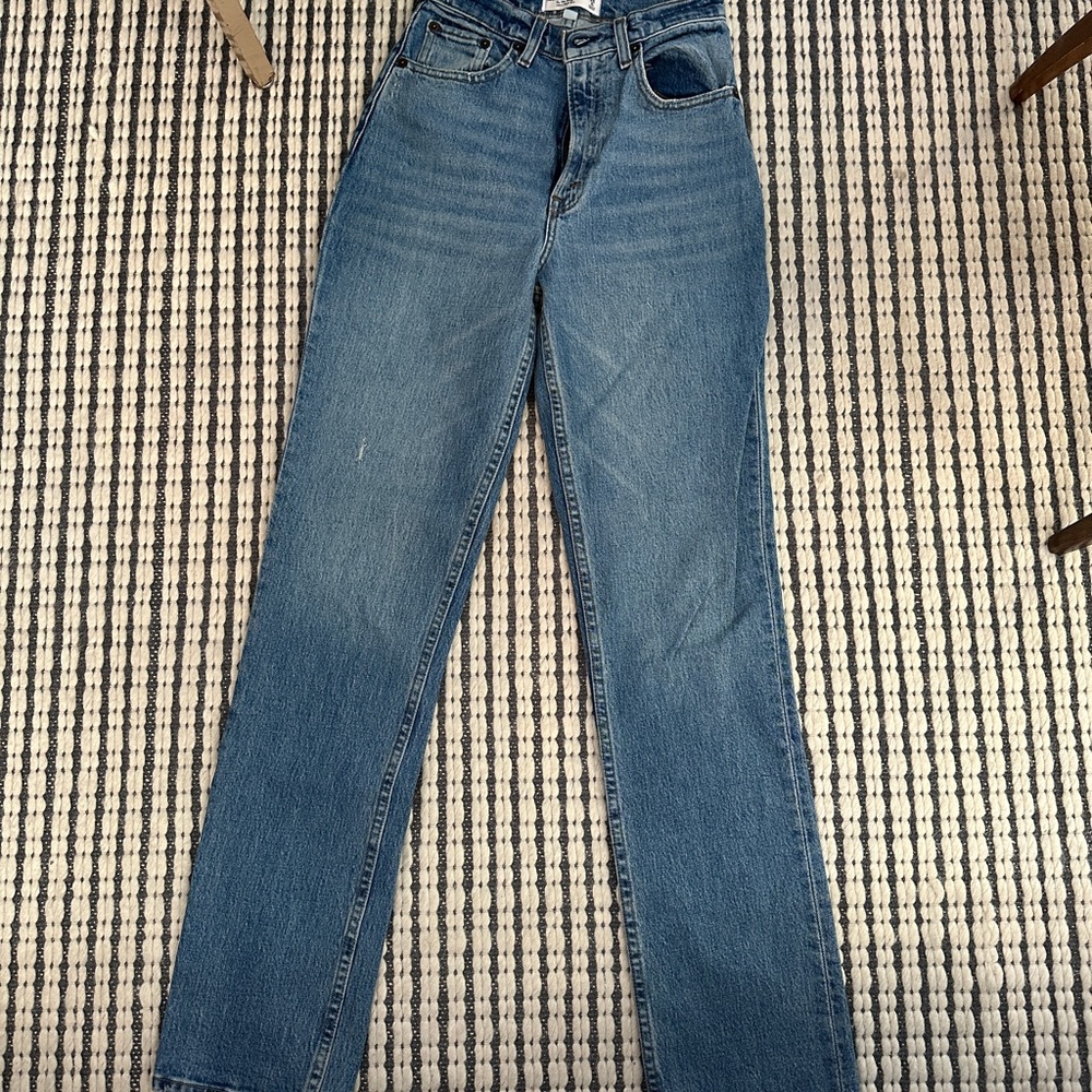 Abercrombie & Fitch Ultra High Rise Blue Jeans 25L Curve Love